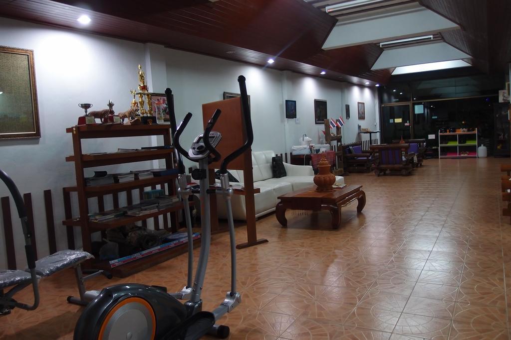 Khaolak Traveller Lodge カオラック エクステリア 写真