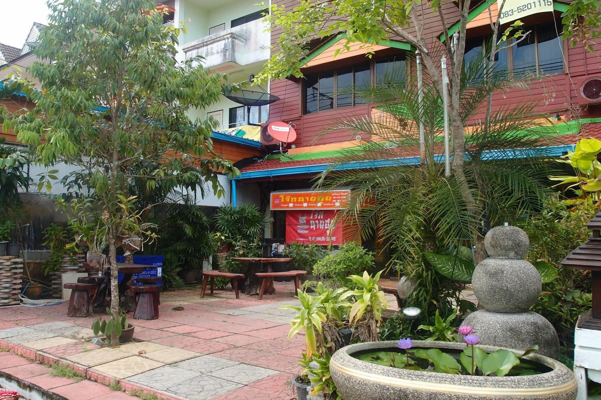 Khaolak Traveller Lodge カオラック エクステリア 写真